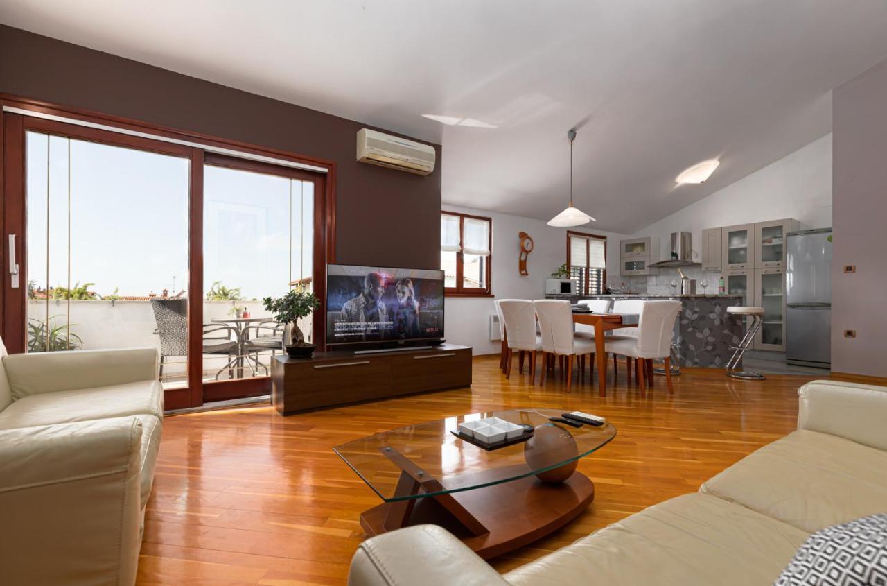 Apartament Biba Lux Poreč Zewnętrze zdjęcie